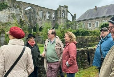 VISITE INEDITE DE LA CITE MEDIEVALE DE THUIN ET DE L'ABBAYE D'AULNE !